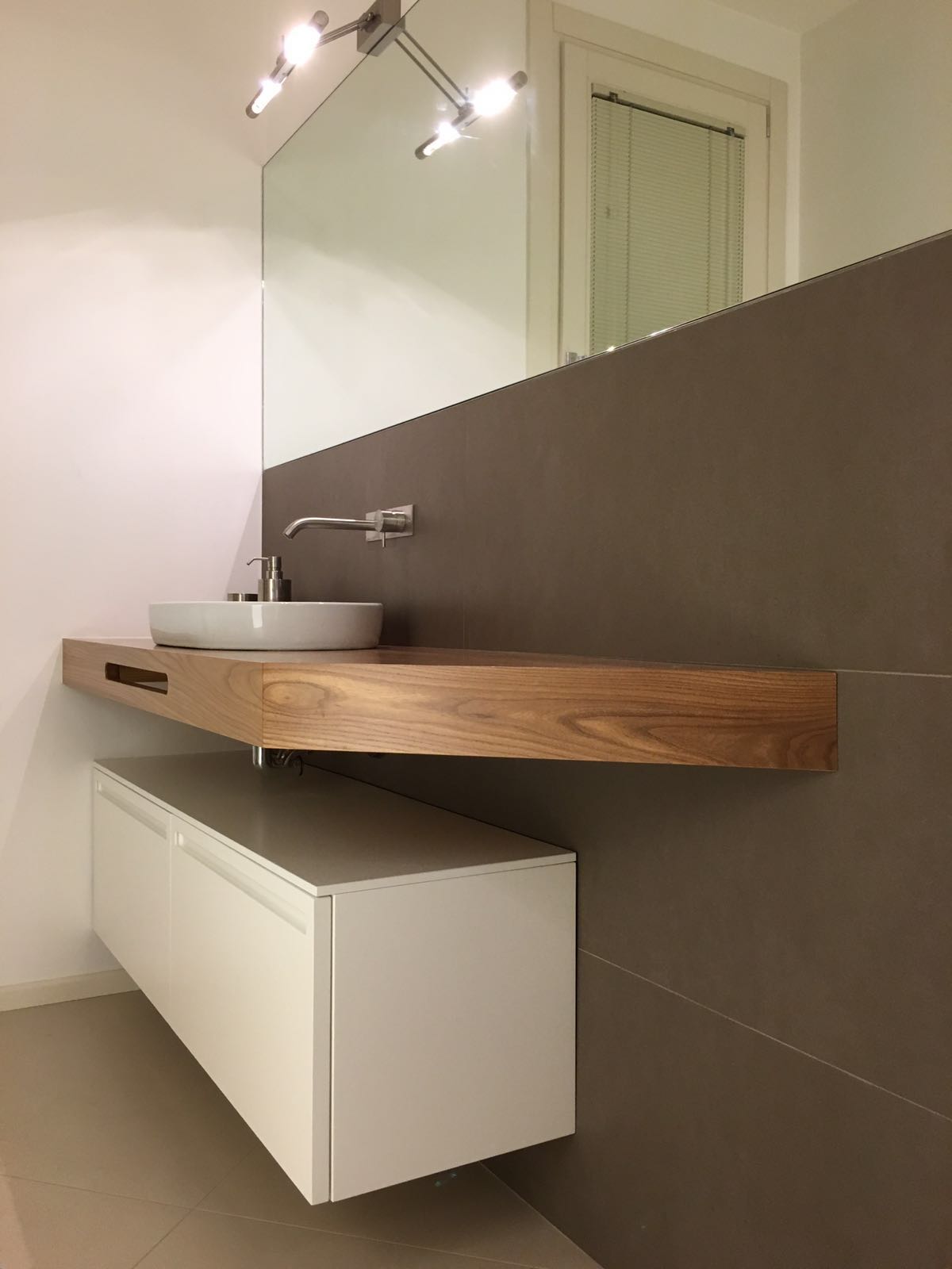 Bagno grigio Bagno grigio